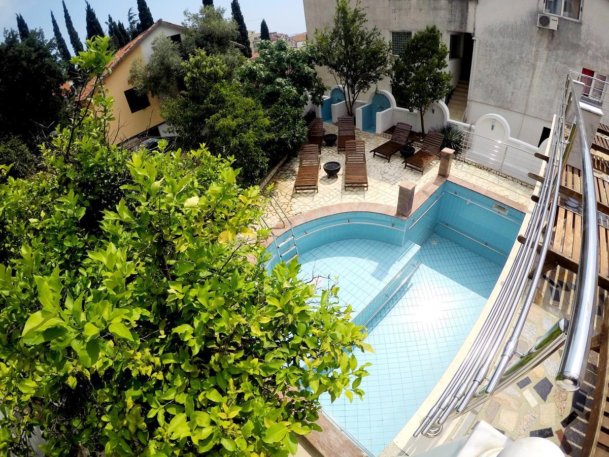 Villa Golf บุดวา ภายนอก รูปภาพ